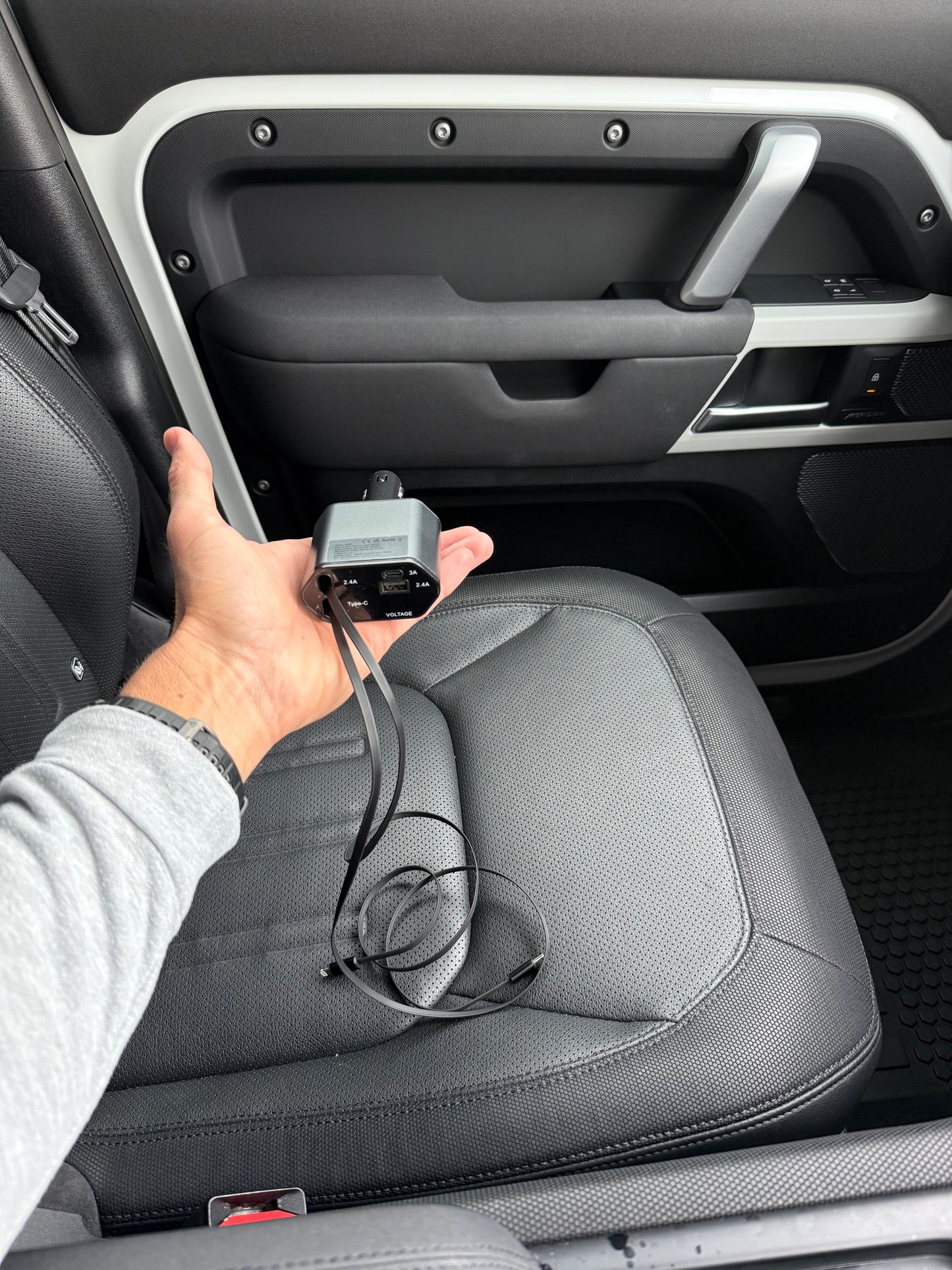 120W Retractable Fast Car Charger